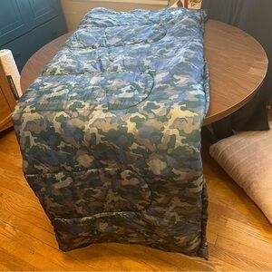 Kids Camo™ 45°F Youth Sleeping Bag, green Camo